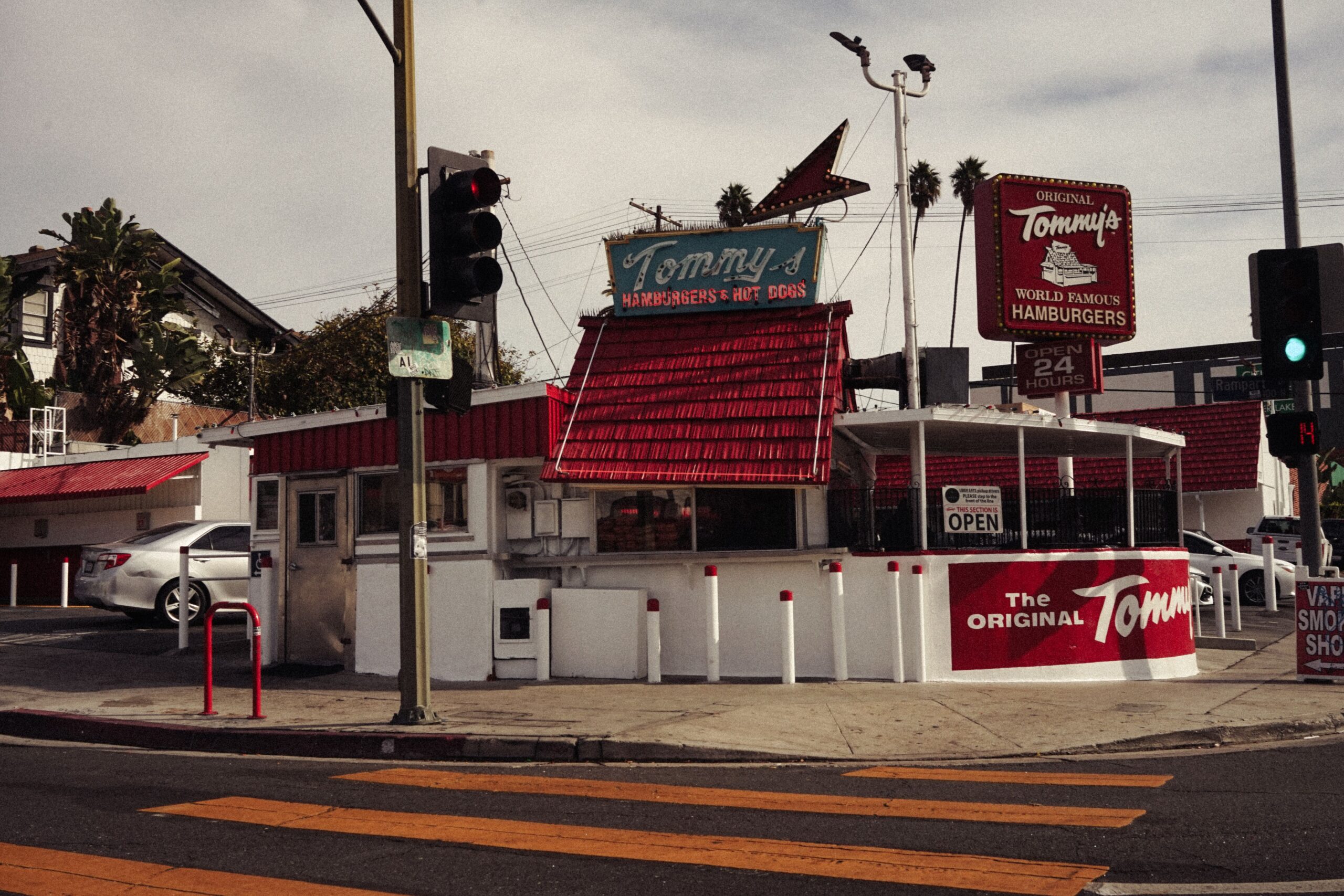 WHERE TO EAT IN LOS ANGELES: A LOCAL’S GUIDE